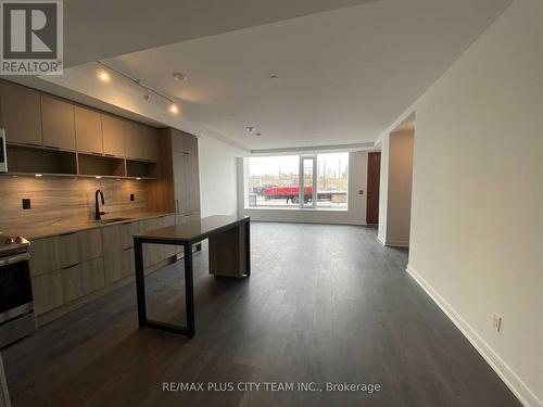 S112 - 180 Mill Street, Toronto, ON - Indoor Photo Showing Kitchen