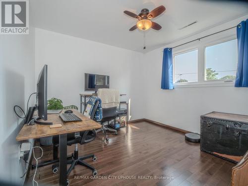 219 Lakeshore Road, St. Catharines (437 - Lakeshore), ON - Indoor Photo Showing Office