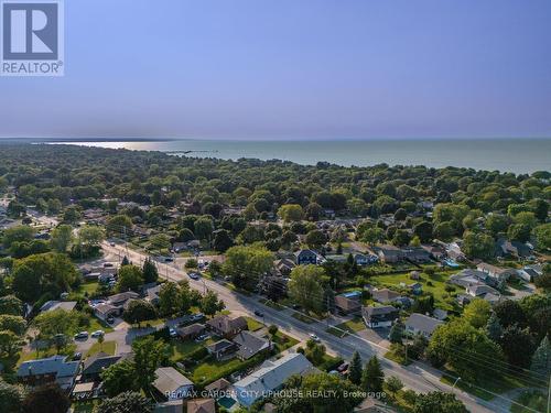 219 Lakeshore Road, St. Catharines (437 - Lakeshore), ON - Outdoor With View