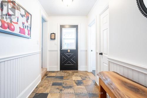 1304 Brock Road, Hamilton, ON - Indoor Photo Showing Other Room