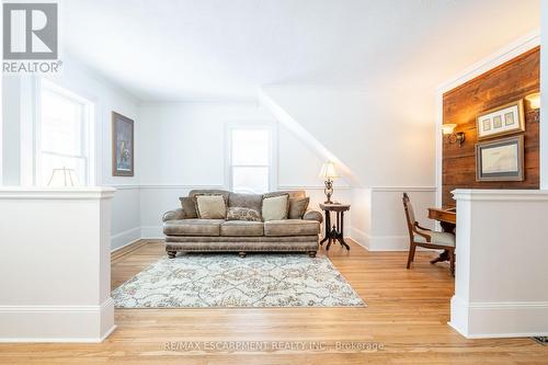 1304 Brock Road, Hamilton, ON - Indoor