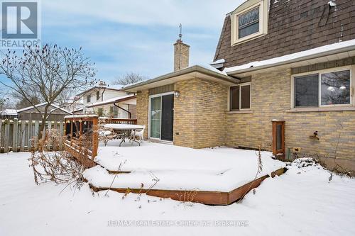 71 Keats Crescent, Guelph (Hanlon Creek), ON - Outdoor With Exterior