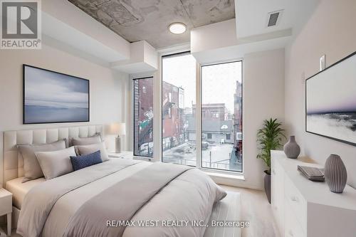 311 - 2 Augusta Avenue, Toronto, ON - Indoor Photo Showing Bedroom