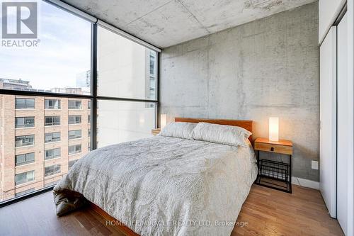 701 - 25 Oxley Street, Toronto, ON - Indoor Photo Showing Bedroom