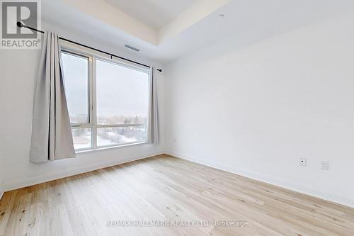 421 - 3220 Sheppard Avenue E, Toronto, ON - Indoor Photo Showing Other Room