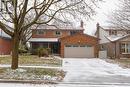 Upper - 52 Lowe Boulevard, Newmarket, ON  - Outdoor With Facade 