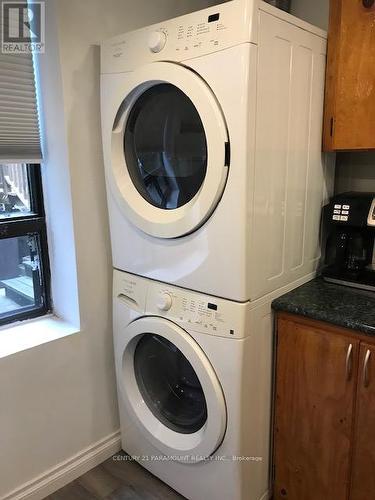 719 Indian Road W, Toronto, ON - Indoor Photo Showing Laundry Room