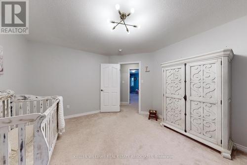 55 Donland Avenue, Grimsby, ON - Indoor Photo Showing Bedroom