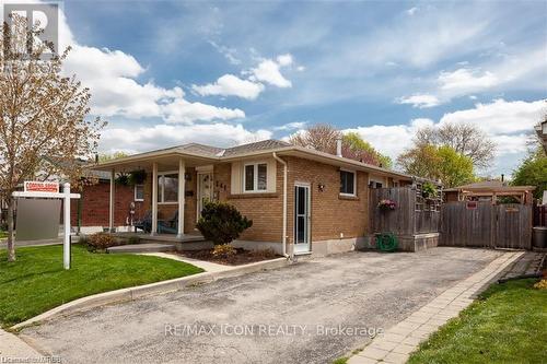 Upper L - 241 Admiral Drive, London, ON - Outdoor