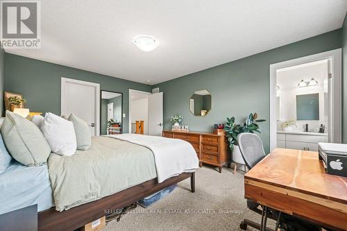 97 - 60 Arkell Road, Guelph, ON - Indoor Photo Showing Bedroom