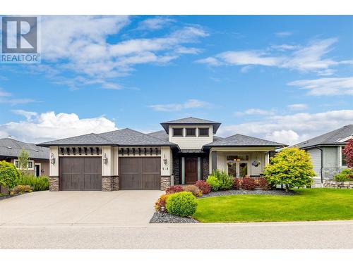 924 Lamont Lane, Kelowna, BC - Outdoor With Facade