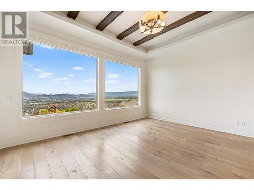 924 Lamont Lane, Kelowna, BC - Indoor Photo Showing Other Room