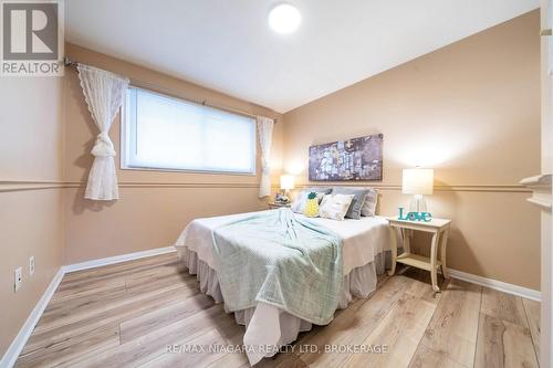 29 Elm Ridge Drive, St. Catharines (461 - Glendale/Glenridge), ON - Indoor Photo Showing Bedroom