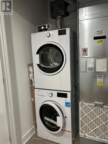 810 - 180 George Street, Ottawa, ON - Indoor Photo Showing Laundry Room