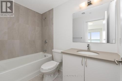 705 - 56 Lakeside Terrace, Barrie, ON - Indoor Photo Showing Bathroom