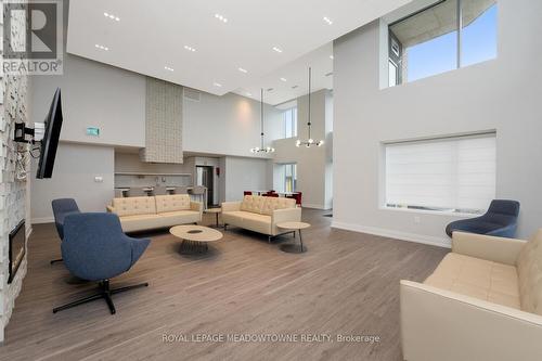 705 - 56 Lakeside Terrace, Barrie, ON - Indoor