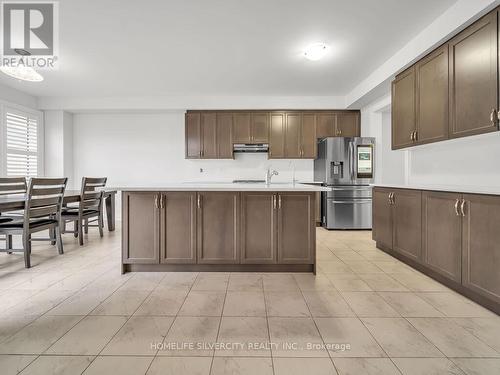 995 Edinburgh Drive, Woodstock, ON - Indoor Photo Showing Kitchen