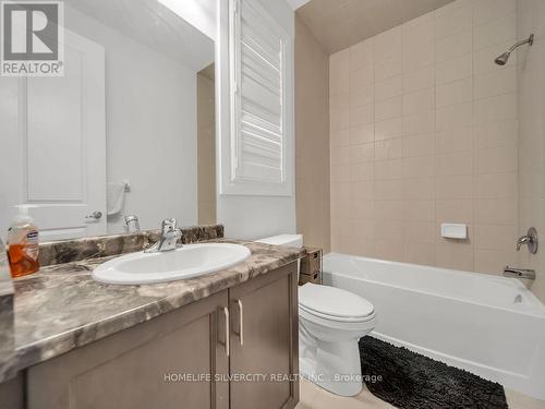 995 Edinburgh Drive, Woodstock, ON - Indoor Photo Showing Bathroom