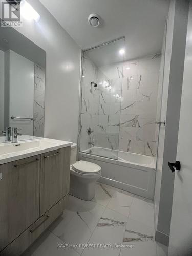 809 - 195 Commerce Street, Vaughan, ON - Indoor Photo Showing Bathroom