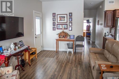 112N 1St Avenue N, St. Brieux, SK - Indoor Photo Showing Living Room