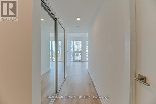 1903 - 82 Dalhousie Street, Toronto, ON - Indoor Photo Showing Other Room