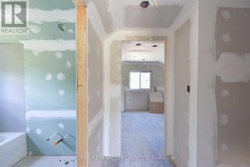 481 David Street, Gravenhurst, ON - Indoor Photo Showing Bathroom