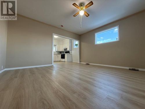 101 6Th Avenue S, Cranbrook, BC - Indoor Photo Showing Other Room