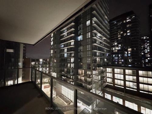 703-32 Forest Manor Rd, Toronto, ON - Outdoor With Balcony