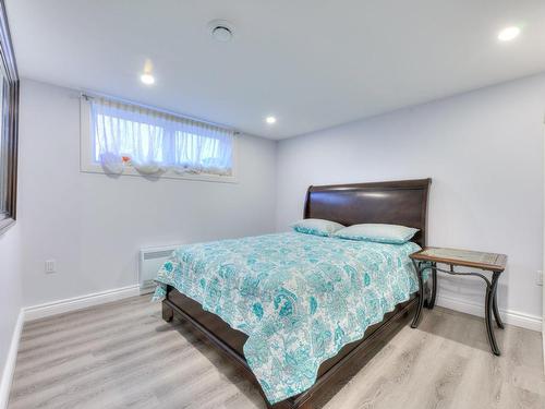 Chambre Ã Â coucher - 38 22E Avenue, Sainte-Marthe-Sur-Le-Lac, QC - Indoor Photo Showing Bedroom