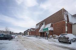 208-710 Kenaston BLVD  Winnipeg, MB R3N 1Y3