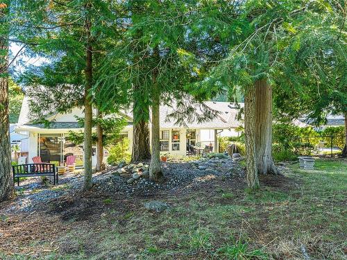 3556 Arbutus Dr South, Cobble Hill, BC 