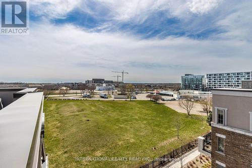 124 - 2441 Greenwich Drive, Oakville, ON - Outdoor With View