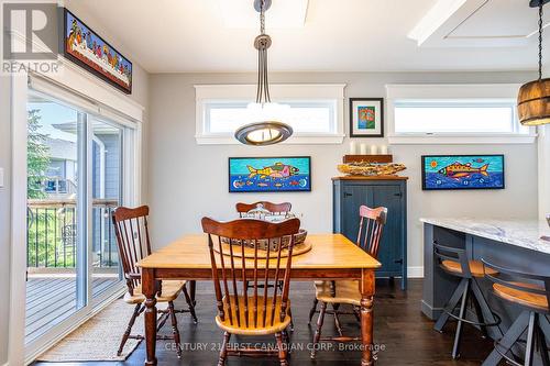 7 Sunrise Lane, Lambton Shores (Grand Bend), ON - Indoor Photo Showing Dining Room