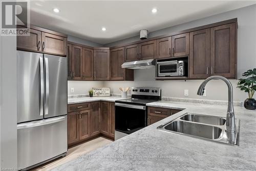 105 - 187 Victoria Street W, North Huron (Wingham), ON - Indoor Photo Showing Kitchen With Double Sink With Upgraded Kitchen