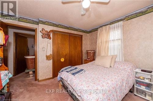 423033 Harbour Drive, Meaford, ON - Indoor Photo Showing Bedroom