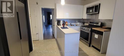 50 Sherwood Avenue, Toronto, ON - Indoor Photo Showing Kitchen