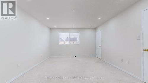 214 Whites Hill Avenue, Markham, ON - Indoor Photo Showing Other Room