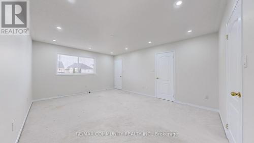 214 Whites Hill Avenue, Markham, ON - Indoor Photo Showing Other Room