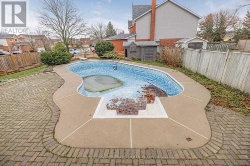 135 Natanya Boulevard, Georgina, ON - Outdoor With In Ground Pool