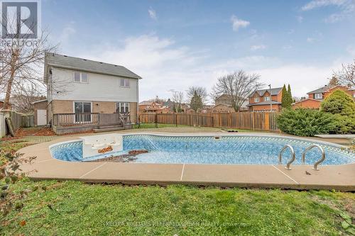 135 Natanya Boulevard, Georgina, ON - Outdoor With In Ground Pool With Backyard