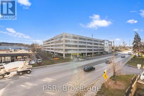 303 - 160 Wellington Street E, Aurora, ON - Outdoor With View