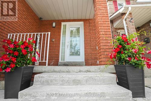 53 Pennsylvania Avenue, Brampton, ON - Outdoor With Exterior