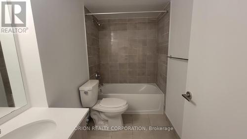 1309 - 1435 Celebration Drive, Pickering, ON - Indoor Photo Showing Bathroom