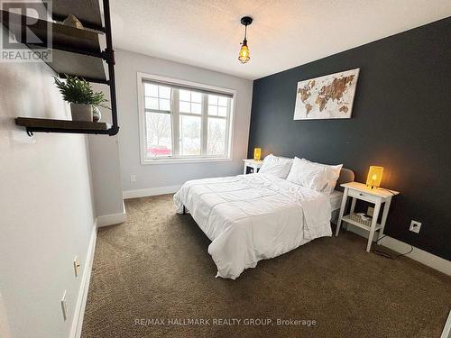 737 White Alder Avenue, Ottawa, ON - Indoor Photo Showing Bedroom