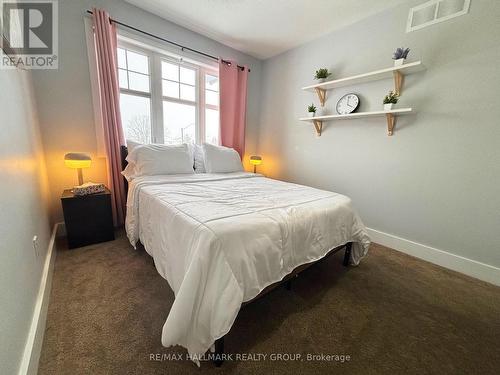 737 White Alder Avenue, Ottawa, ON - Indoor Photo Showing Bedroom