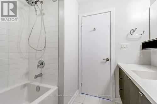 3 - 1890 Rymal Road E, Hamilton, ON - Indoor Photo Showing Bathroom