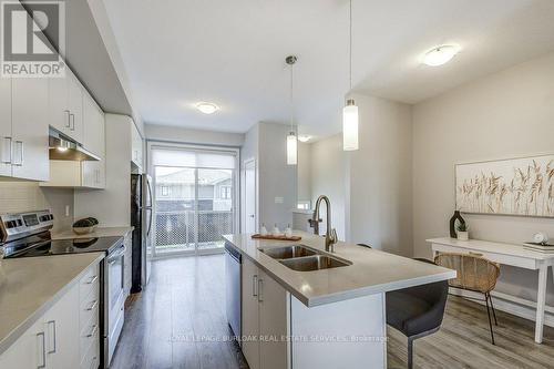 3 - 1890 Rymal Road E, Hamilton, ON - Indoor Photo Showing Kitchen With Double Sink With Upgraded Kitchen