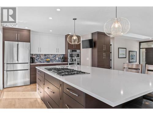 2663 Paula Road, West Kelowna, BC - Indoor Photo Showing Kitchen With Upgraded Kitchen