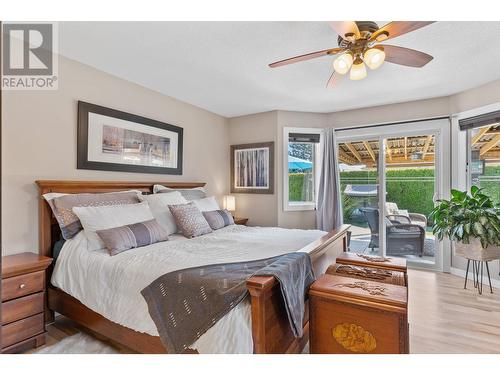 2663 Paula Road, West Kelowna, BC - Indoor Photo Showing Bedroom