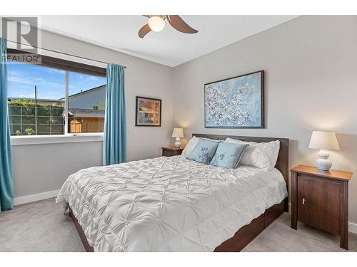 2663 Paula Road, West Kelowna, BC - Indoor Photo Showing Bedroom